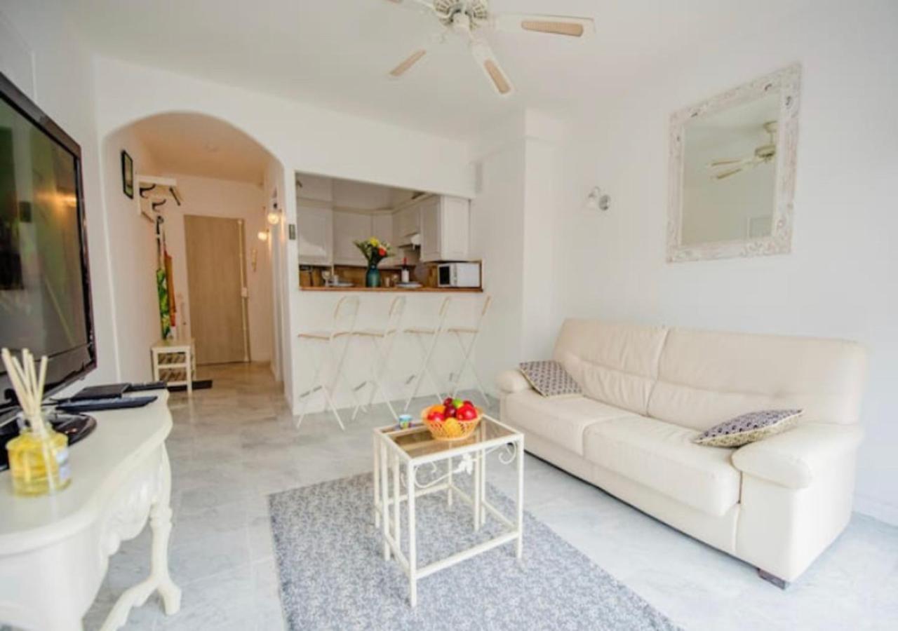 Cannes Apartment 3 Mins From The Beach Bagian luar foto